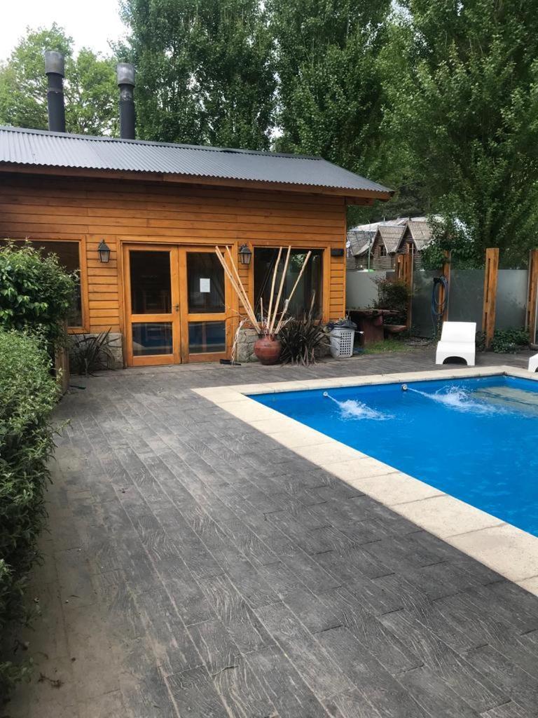 Apart Hotel Robles Del Sur San Martin de los Andes Bagian luar foto