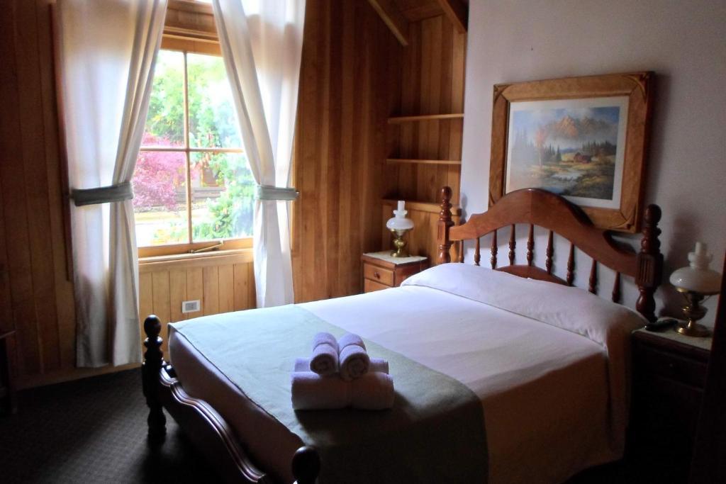 Apart Hotel Robles Del Sur San Martin de los Andes Ruang foto