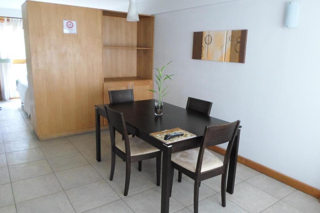 Apart Hotel Robles Del Sur San Martin de los Andes Bagian luar foto