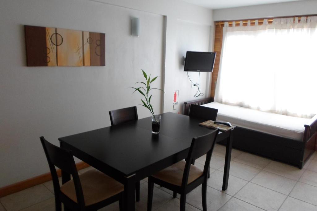 Apart Hotel Robles Del Sur San Martin de los Andes Bagian luar foto