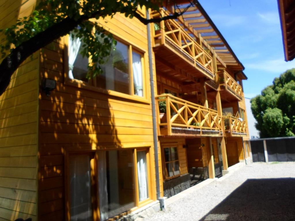 Apart Hotel Robles Del Sur San Martin de los Andes Ruang foto